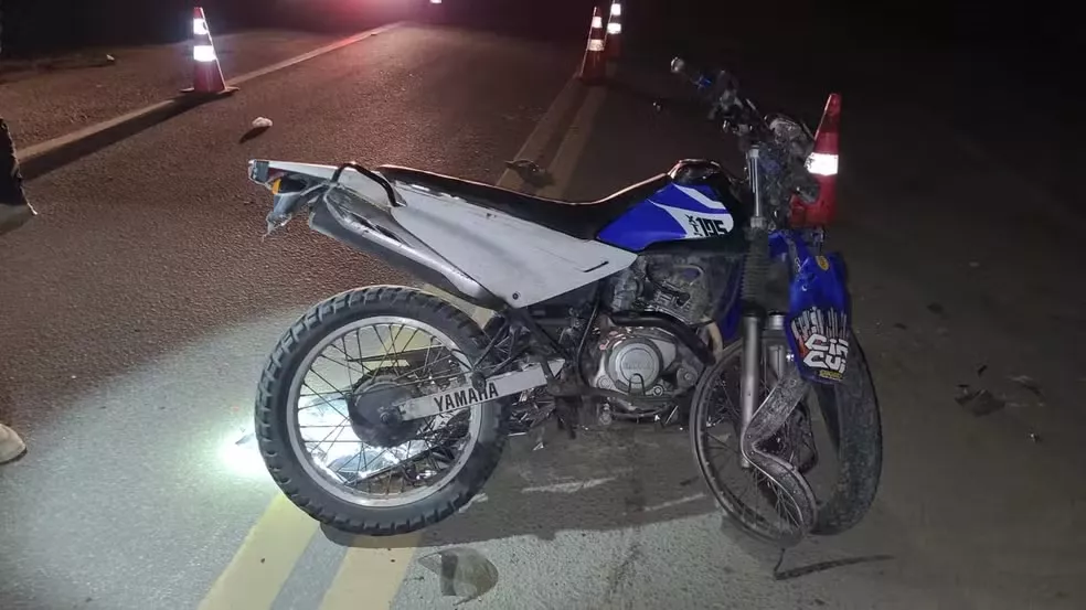 Mulheres morrem em acidente grave entre moto e caminhão em Campina Grande