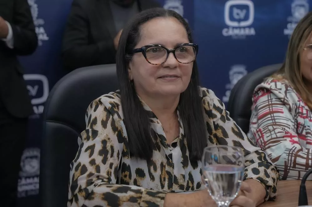 Vereadora Fátima Bocão fala sobre Projeto de Lei que institui medalha Geralda Medeiros