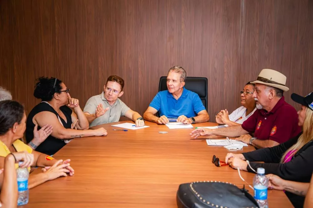 Prefeito de Patos recebe SINFEMP para discutir propostas dos servidores