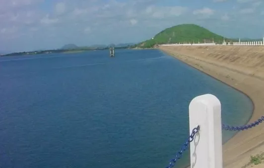 Complexo Coremas-Mãe d'Água termina março com redução de 4 milhões de metros cúbicos em relação a fevereiro 