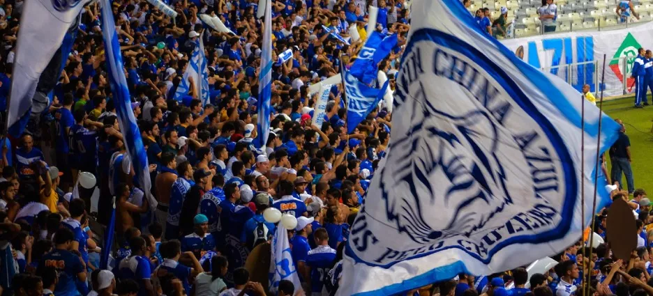 Cruzeiro Feminino aumenta investimento, mantém estrela e acerta com patrocinadores novos