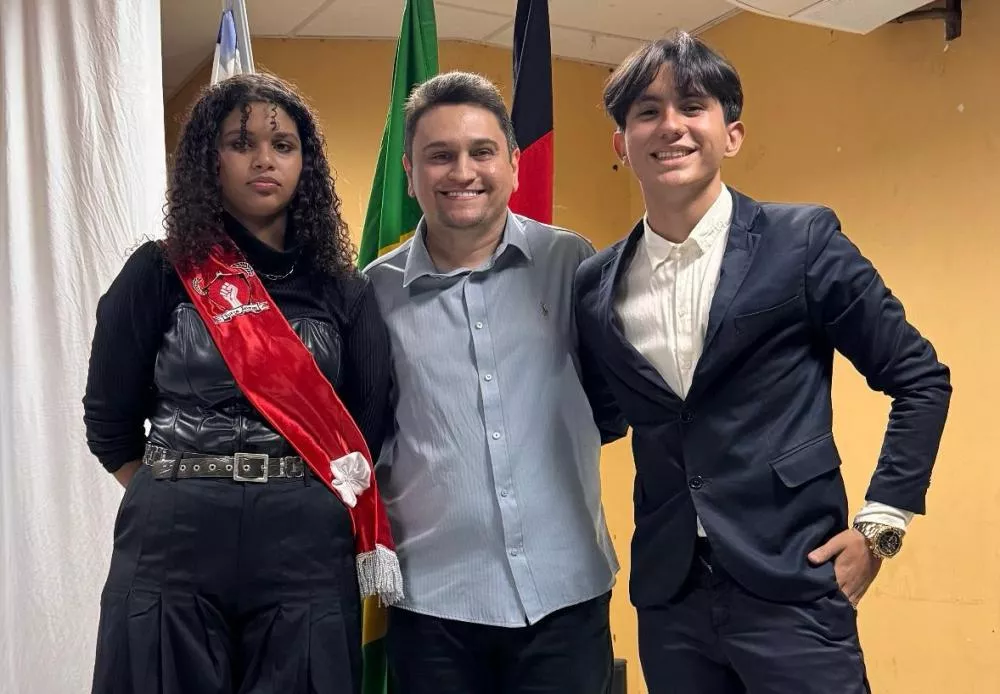 Secretário de Juventude participa de posse da Nova Mesa Diretora do Grêmio Livre Estudantil da ECIT Lynaldo Cavalcante