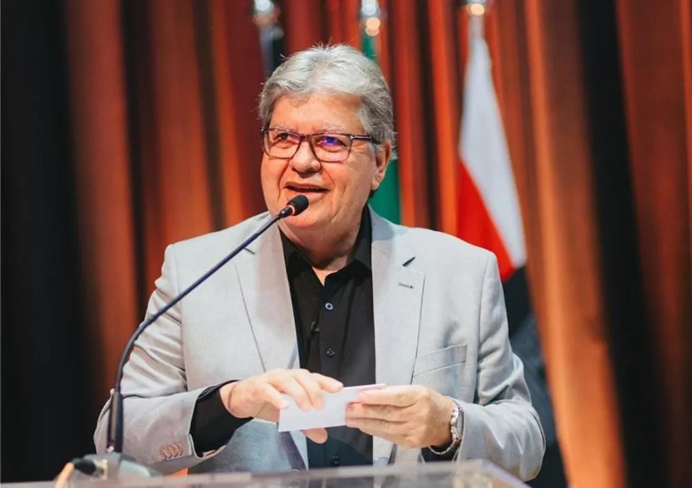 João Azevêdo lidera corrida ao Senado na Paraíba em 2026, aponta pesquisa PB Agora/ANOVA