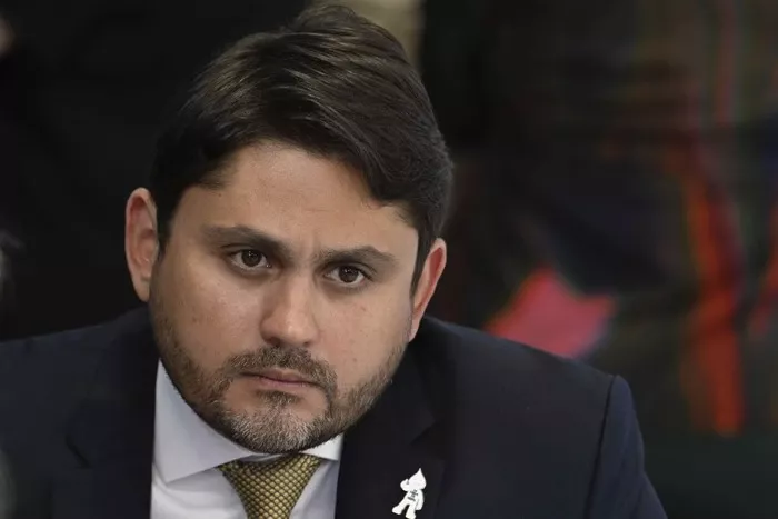 Ministro de Lula, Juscelino Filho, é denunciado pela PGR por suspeita de corrupção com emendas