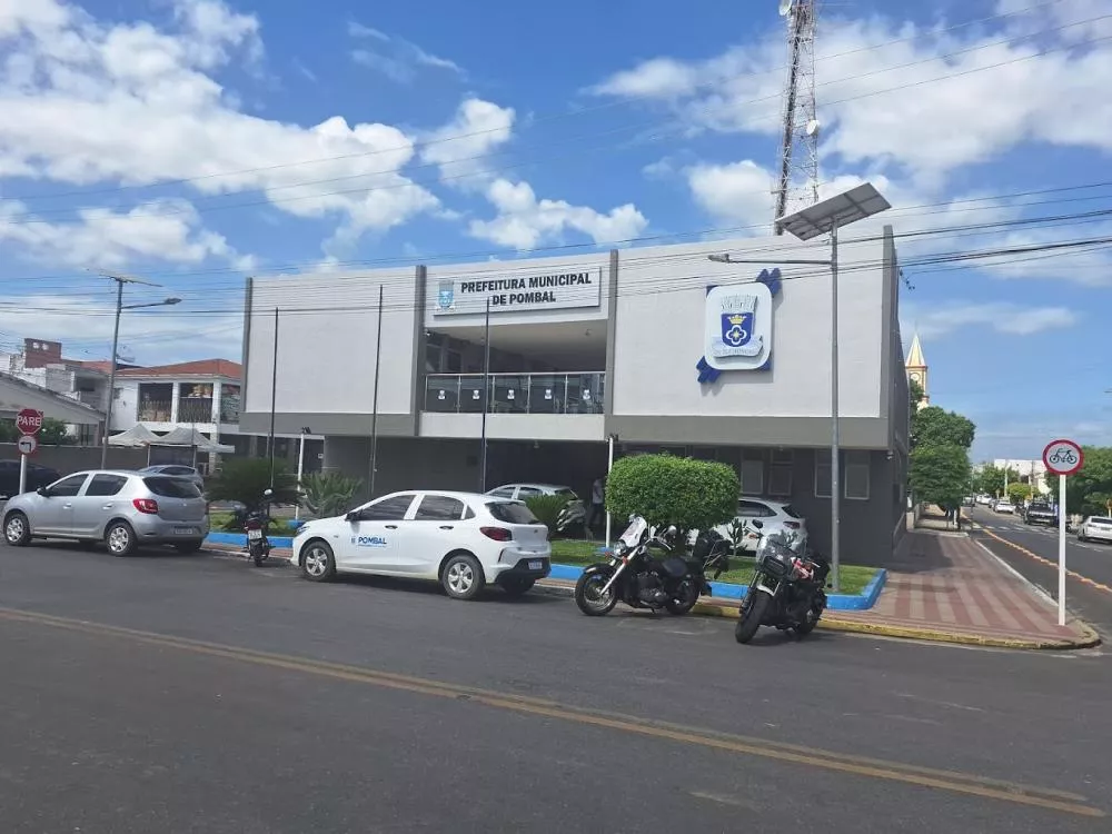 Prefeitura de Pombal abre concurso público com 213 vagas para todos os níveis de escolaridade; inscrições seguem até 11 de maio