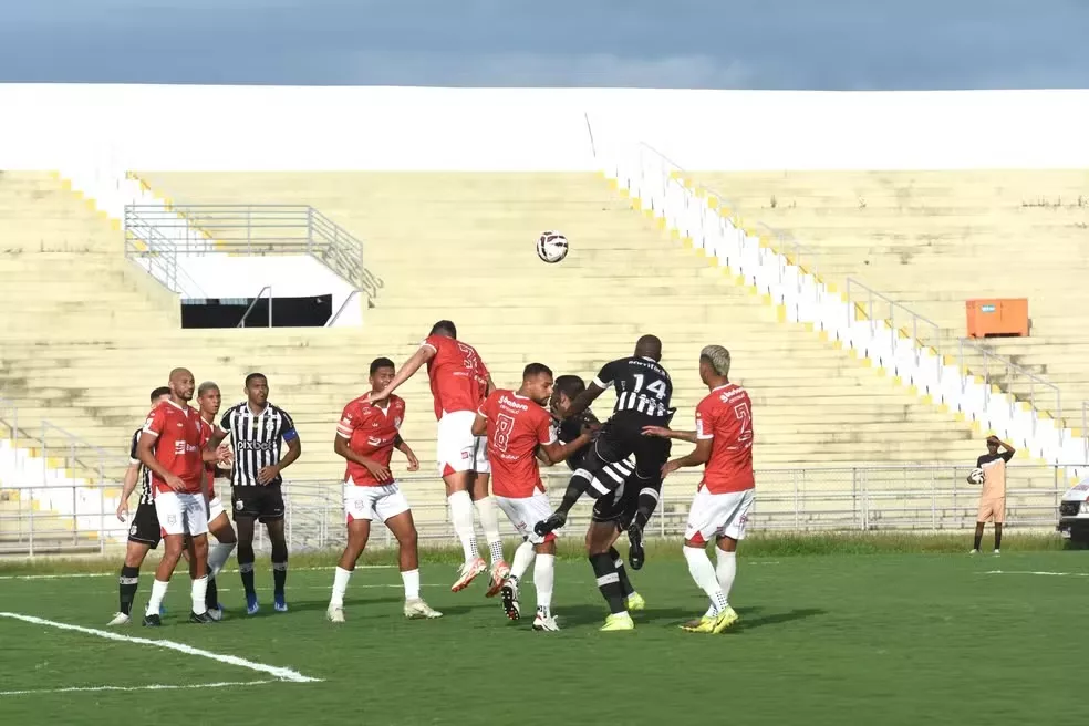 Treze perde para o Sergipe no Amigão em amistoso antes da Série D