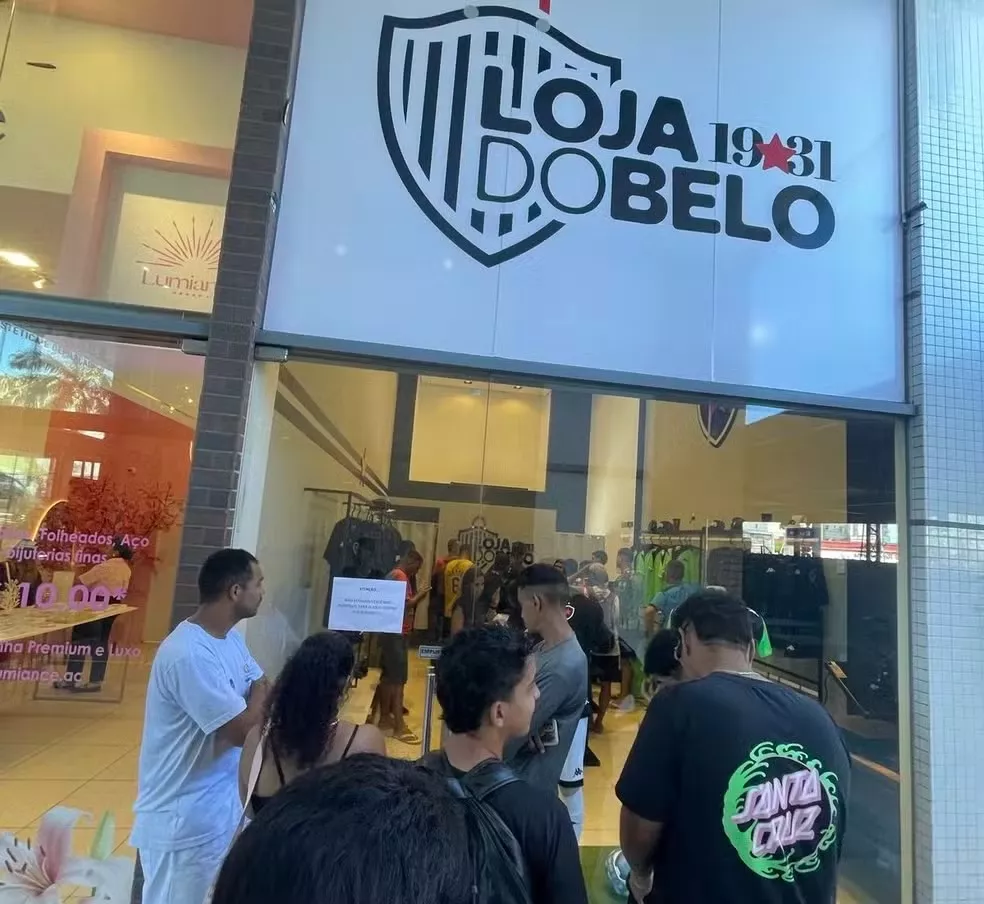 Botafogo-PB ganha cerca de 500 sócios-torcedores em três dias e filas se formam em loja do clube