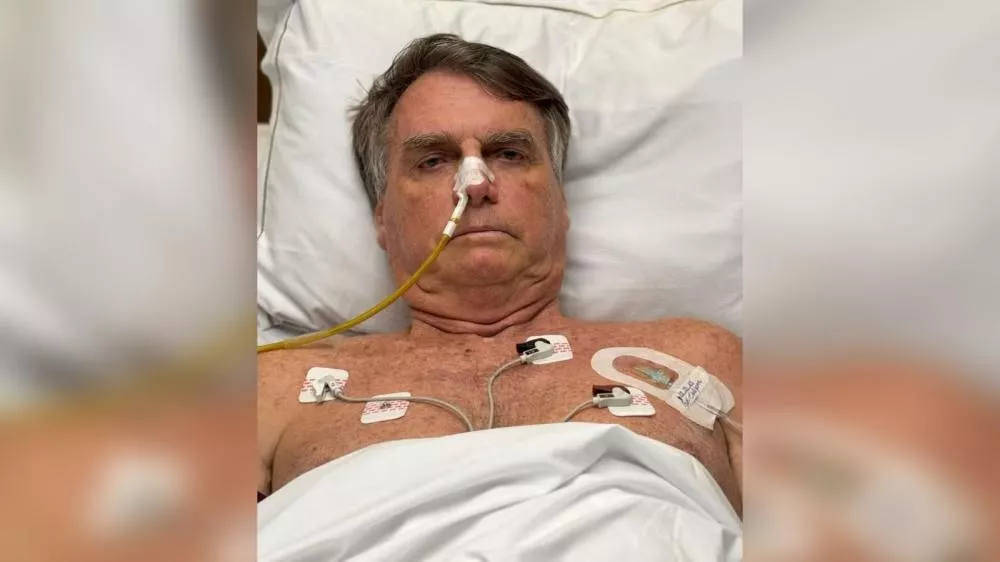 Bolsonaro faz tomografias de controle e resultados não mostram complicações