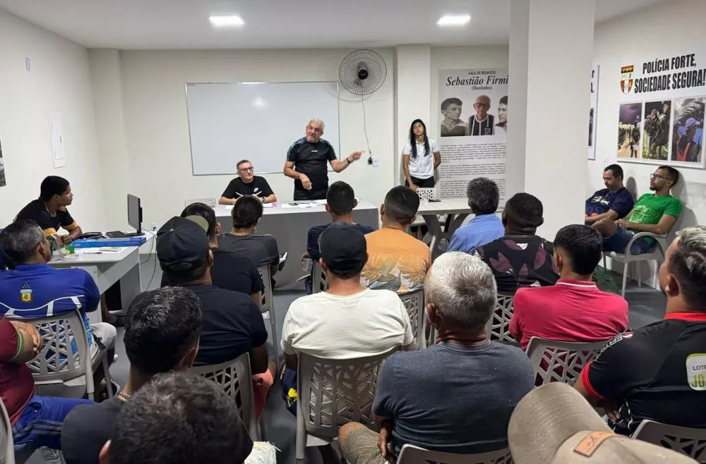 Reunião define sorteio das equipes e início do Campeonato Amador de Patos 2025