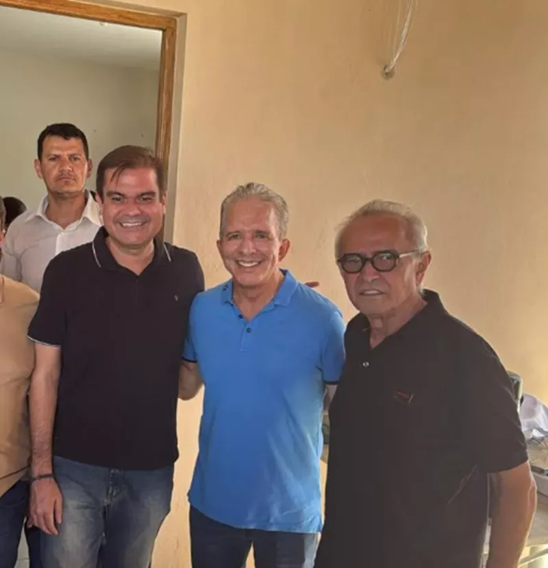 Nabor Wanderley acompanha agenda de Cícero Lucena no Cariri e mantém discrição sobre possível candidatura ao Senado