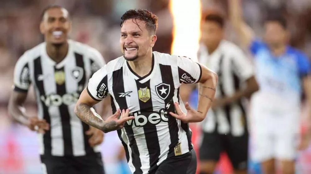 Artur desencanta, Botafogo goleia o Capital-DF e encaminha classificação na Copa do Brasil