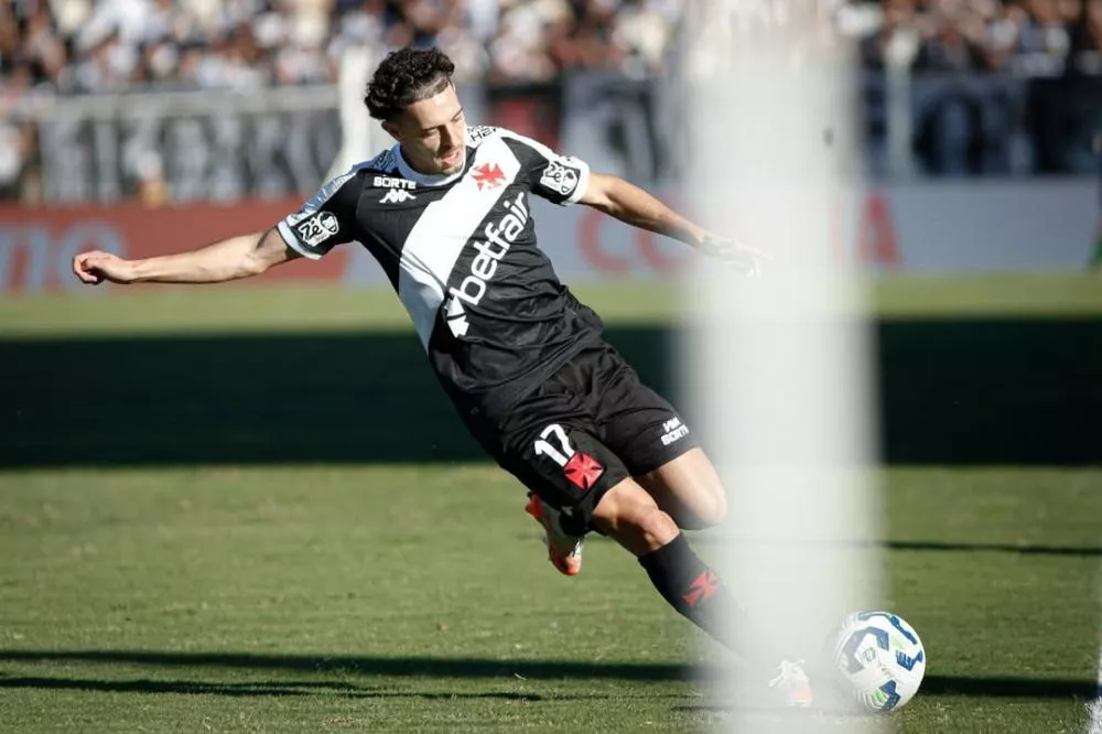Vasco cede empate ao Operário na Copa do Brasil no primeiro jogo sem técnico após queda de Carille