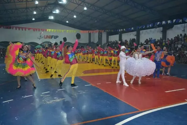 Junina Pé de Moleque intensifica preparativos para emocionar Patos com o espetáculo “A Bênção de São João”