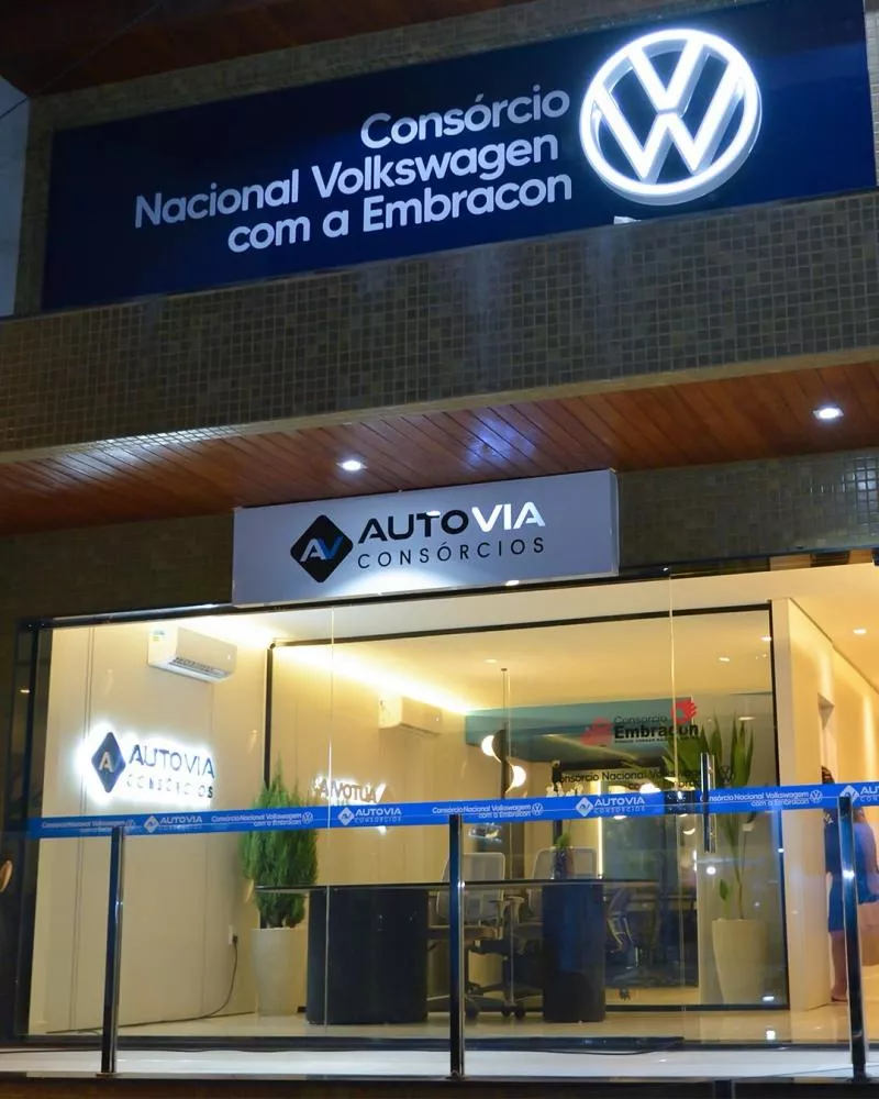 AutoVia Consórcios inaugura sede em Patos com presença de grandes parceiros e destaque nacional