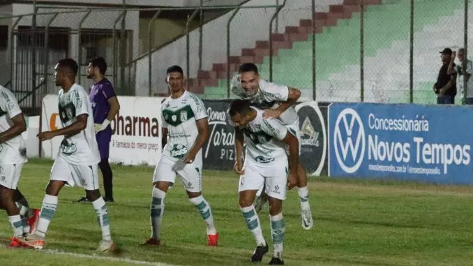 Na estreia de Diá, Sousa goleia o Ferroviário por 4 a 0 e conquista sua primeira vitória na Série D do Brasileirão