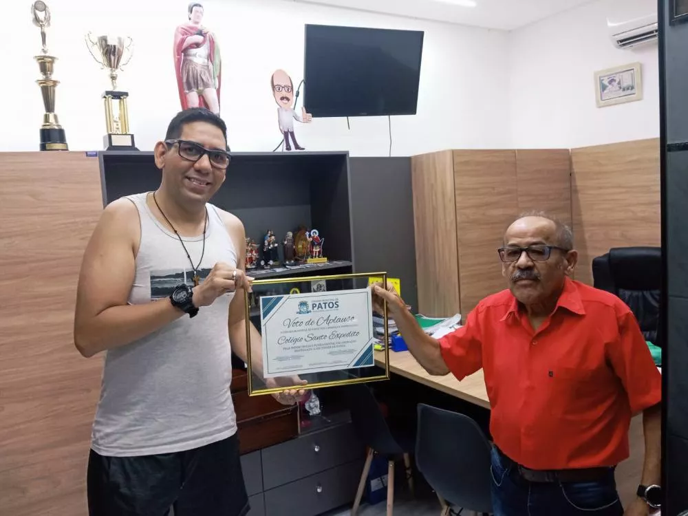 Colégio Santo Expedito (CSE) recebe Voto de Aplauso da Câmara Municipal de Patos-PB por incluir Libras na grade curricular