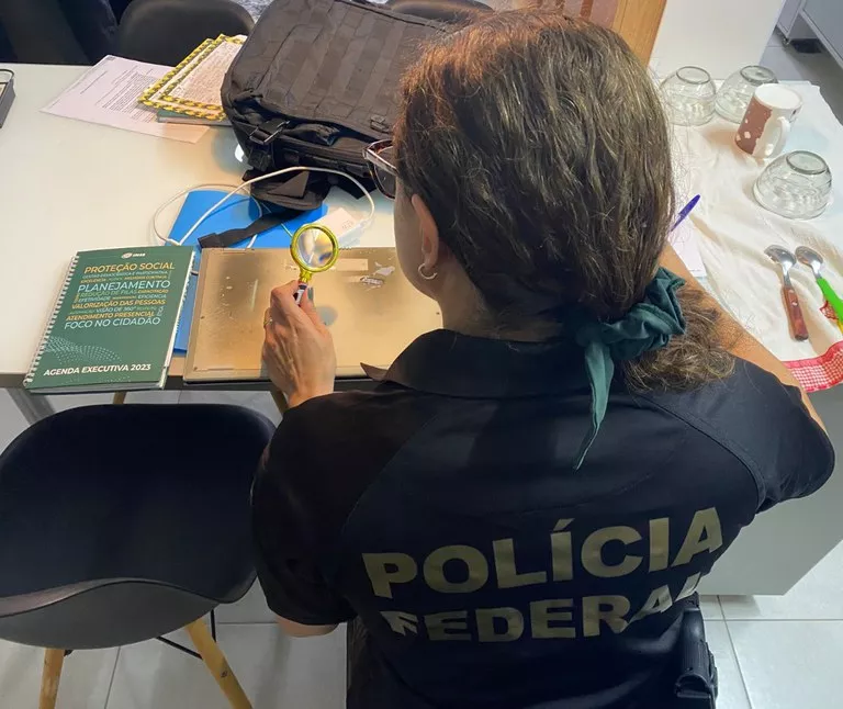 PF cumpre mandados na Paraíba em operação contra fraudadores de contas vinculadas à Plataforma GOV.BR