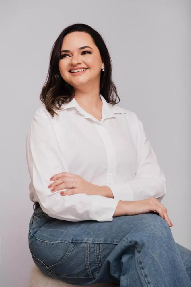 Chegou a Patos a Dra. Monnara Lúcio, médica infectologista especializada no tratamento de doenças infecciosas