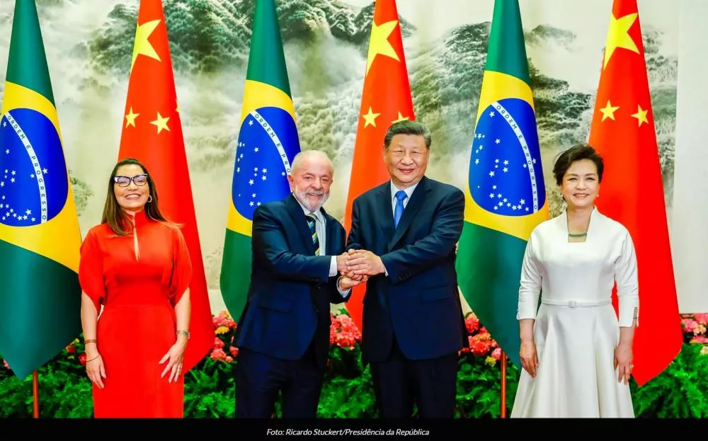 ESTADÃO: Lula admite pedido a Xi para intervir no TikTok em meio a debate no Brasil sobre regulação das redes