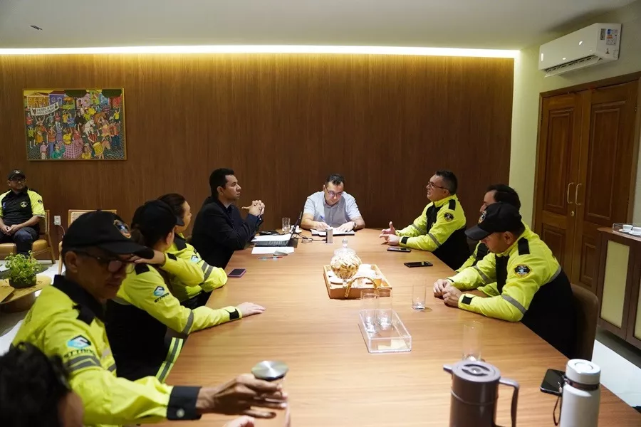 Prefeitura de Patos e SINATRAN discutem propostas de melhorias para os agentes de trânsito