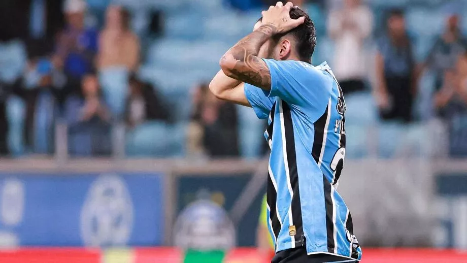 Com gol polêmico anulado, Grêmio empata com o CSA e está eliminado da Copa do Brasil 
