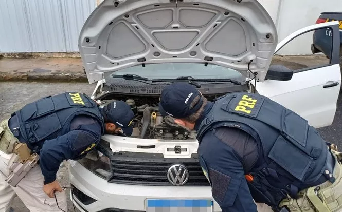 PRF recupera na Paraíba dois automóveis com registro de roubo/furto ocorridos em Pernambuco