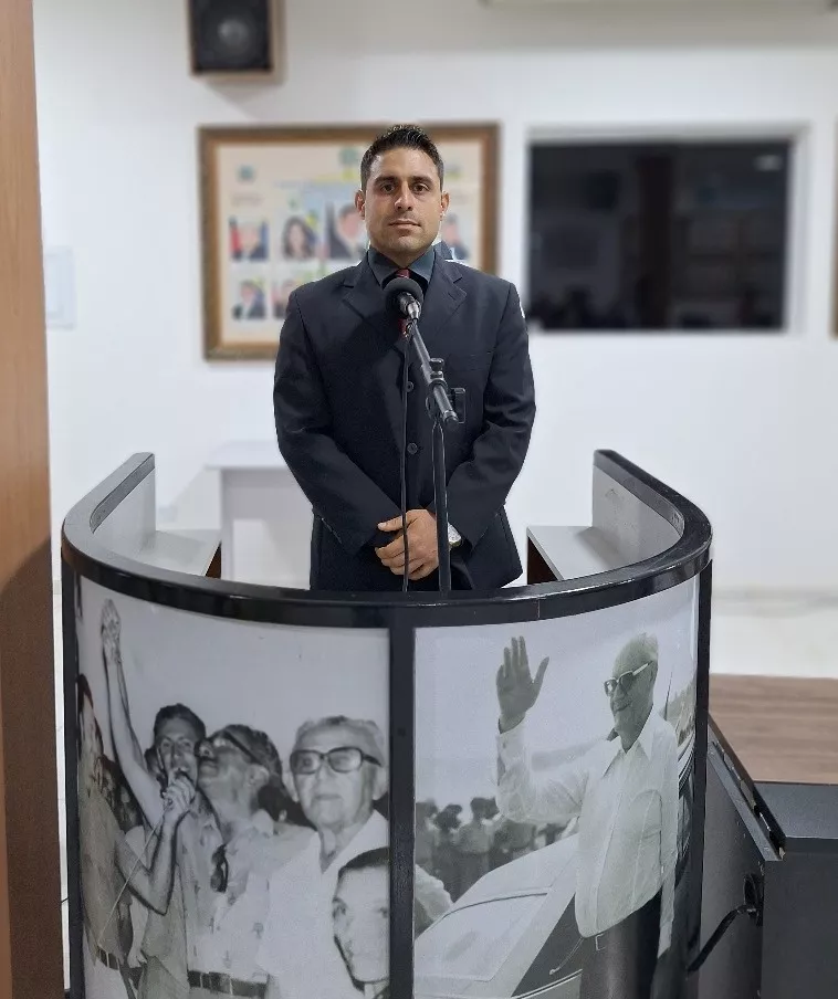 Vereador Moisés Segundo destaca ações e cobra melhorias durante sessão na Câmara de Santa Terezinha-PB