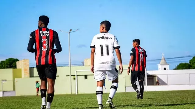 Santa Cruz-RN vence o Treze com pênalti polêmico, deixa a lanterna e cola no G-4 do Grupo 3 da Série D