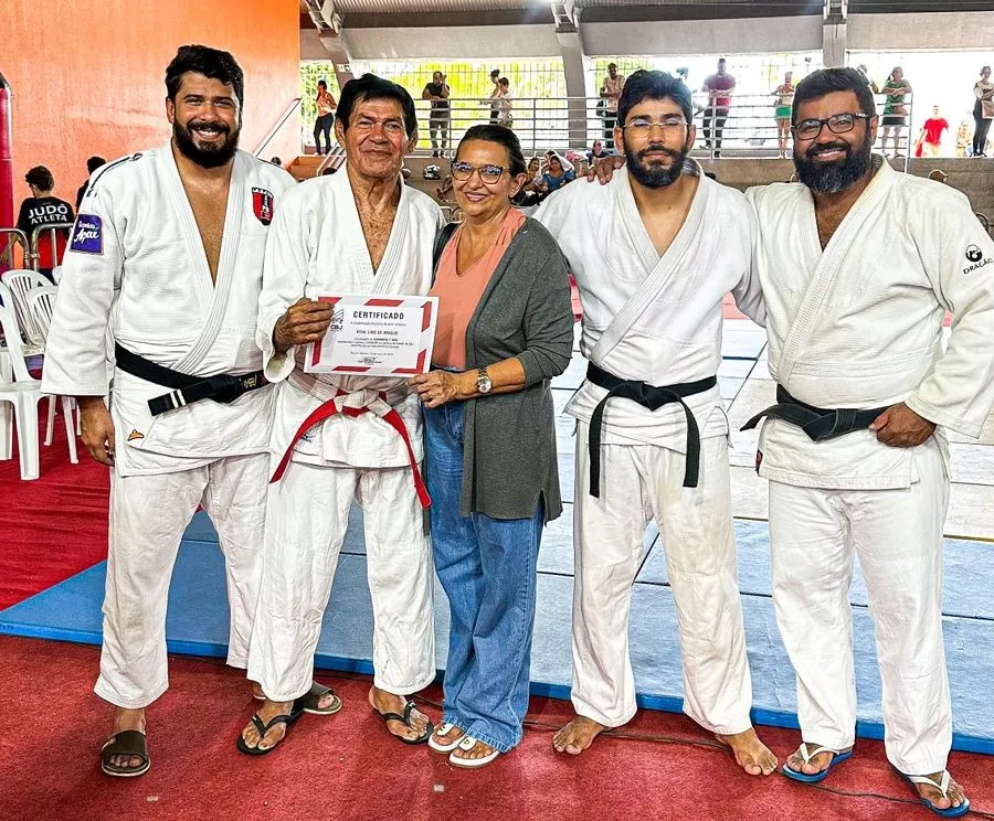 Grandes mestres do judô brasileiro se reúnem em João Pessoa para homenagear o professor Vital Lins, novo 7º DAN e o mais graduado da Paraíba