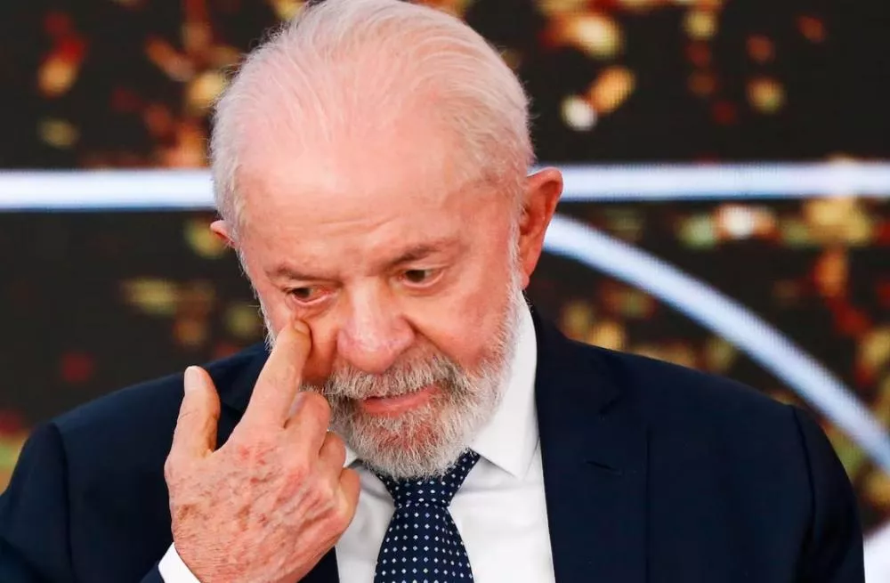 Desaprovação ao governo Lula atinge maior índice desde início do mandato, aponta AtlasIntel