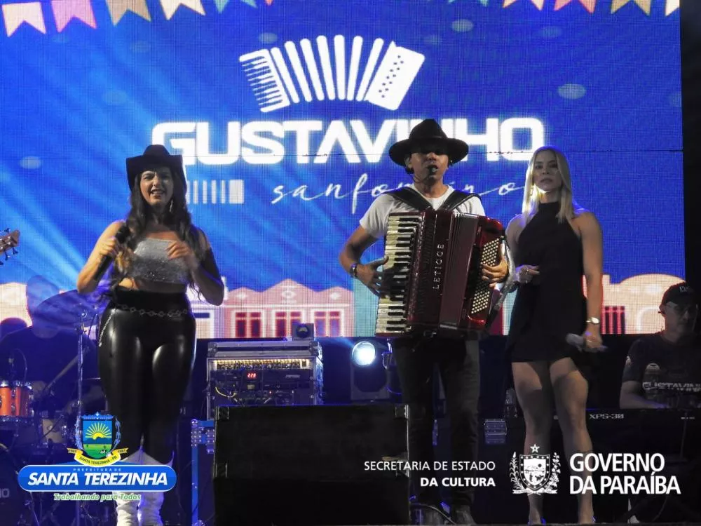 Abertura do Tradicional São João de Santa Terezinha ocorreu nesse sábado e serão 42 noites de muita cultura nordestina