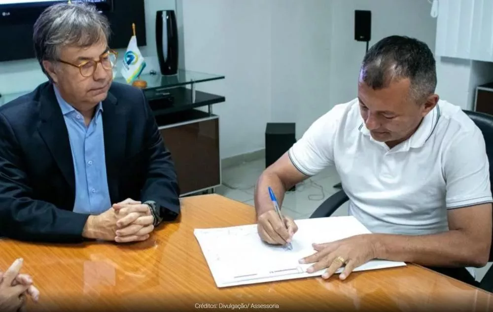 Prefeito de Catingueira, Suélio Felix, adere ao Pacto Paraibano pela Primeira Infância