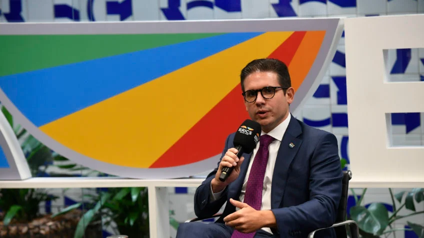 Hugo Motta fala sobre eleições de 2026 e destaca diálogo com aliados: “É preciso entender os projetos dos outros partidos”