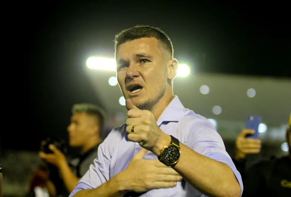 Treze anuncia o retorno do técnico De Mattia para tentar reação na Série D do Brasileirão