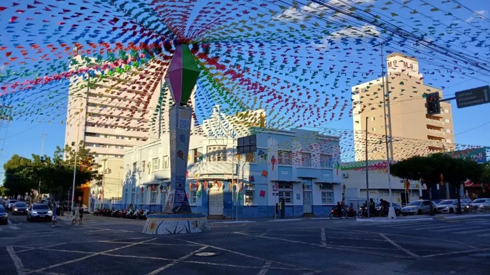 Prefeitura de Patos paga primeira parcela do 13º salário nesta sexta e injeta aproximadamente R$ 8 milhões na economia local