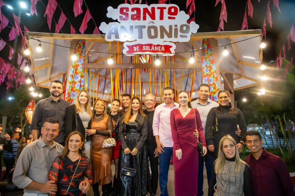 Nabor Wanderley e Olívia Motta prestigiam Festa de Santo Antônio em Solânea a convite do prefeito Jucian Jad