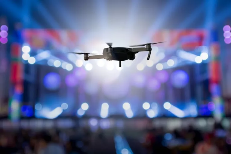 Pilotos de drones têm até segunda-feira (16) para solicitar autorização de voo durante o São João no Terreiro do Forró, em Patos