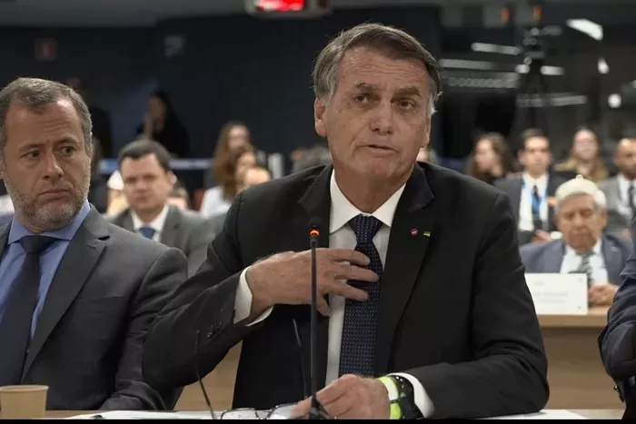 PF vê Bolsonaro como “principal destinatário” de ação ilegal da Abin