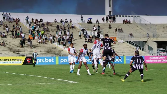 Treze volta a perder para o Santa Cruz-RN e se complica de vez na Série D