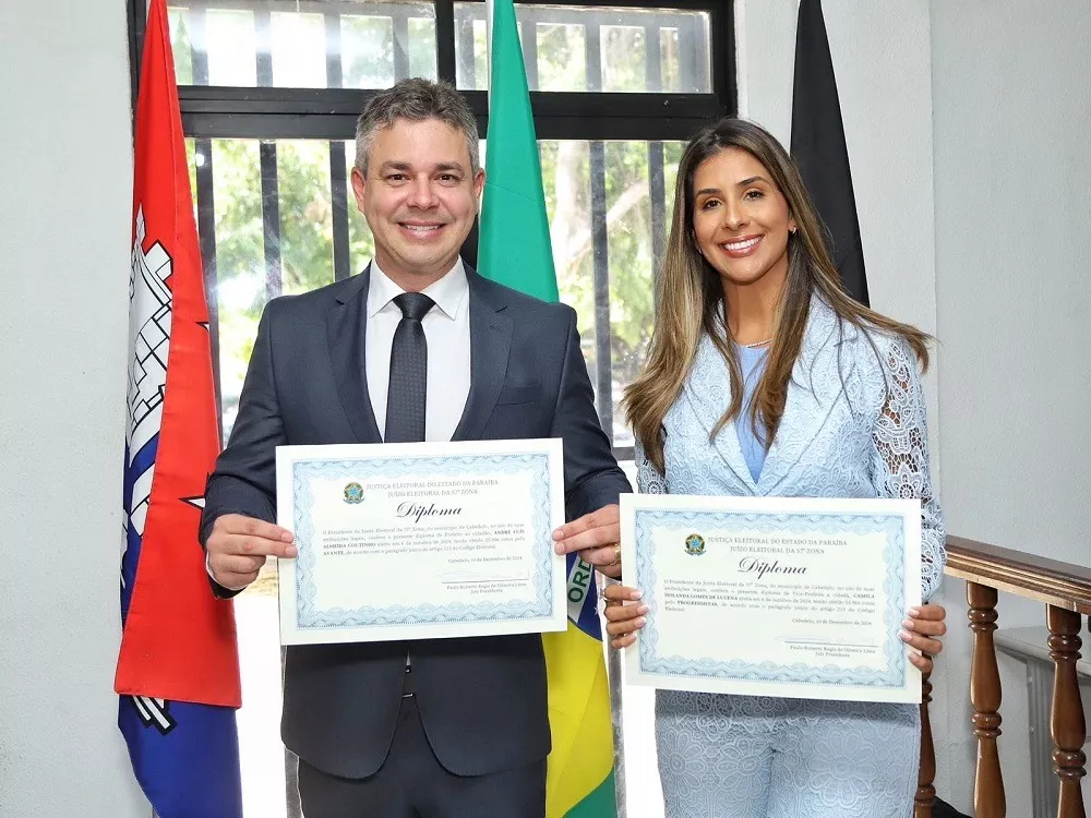 Justiça Eleitoral cassa mandatos de prefeito, vice e vereador de Cabedelo, PB, e torna ex-prefeito inelegível