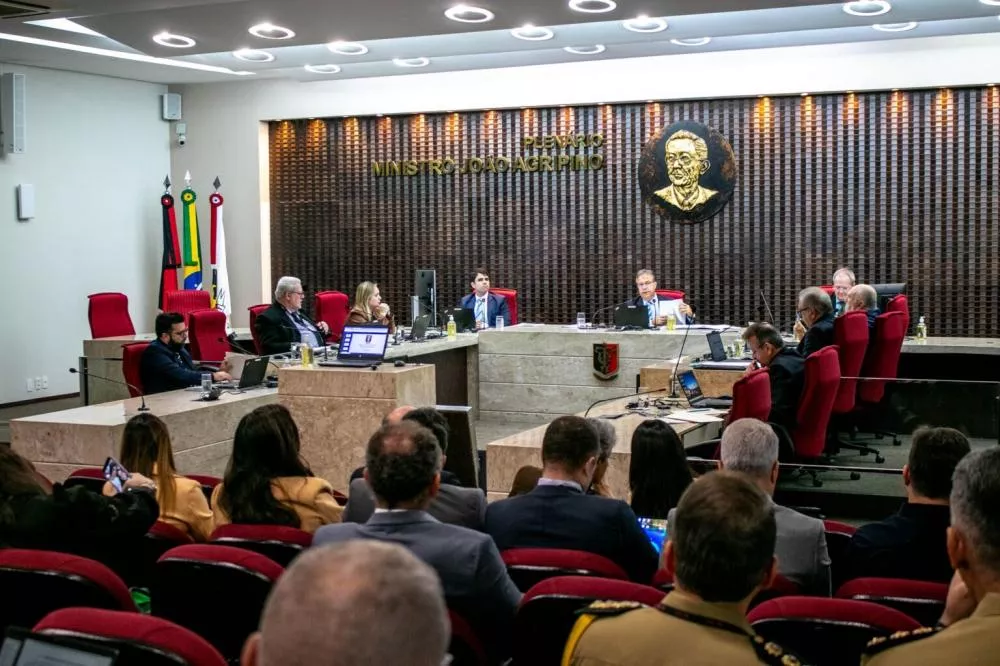 TCE-PB identifica excesso de contratações temporárias em 80% das prefeituras paraibanas, incluindo Patos