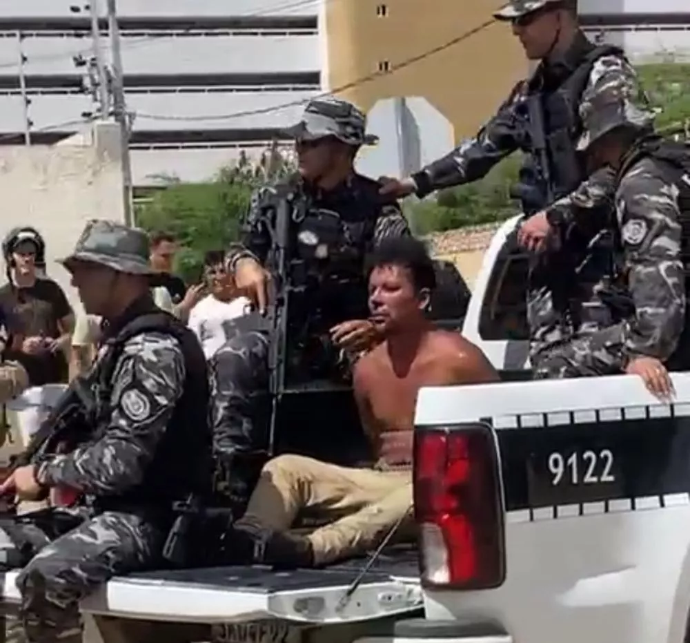 Em interrogatório, homem que matou a companheira e atirou na filha afirma que cometeu o crime após levar um “tapa na cara”; delegado comenta