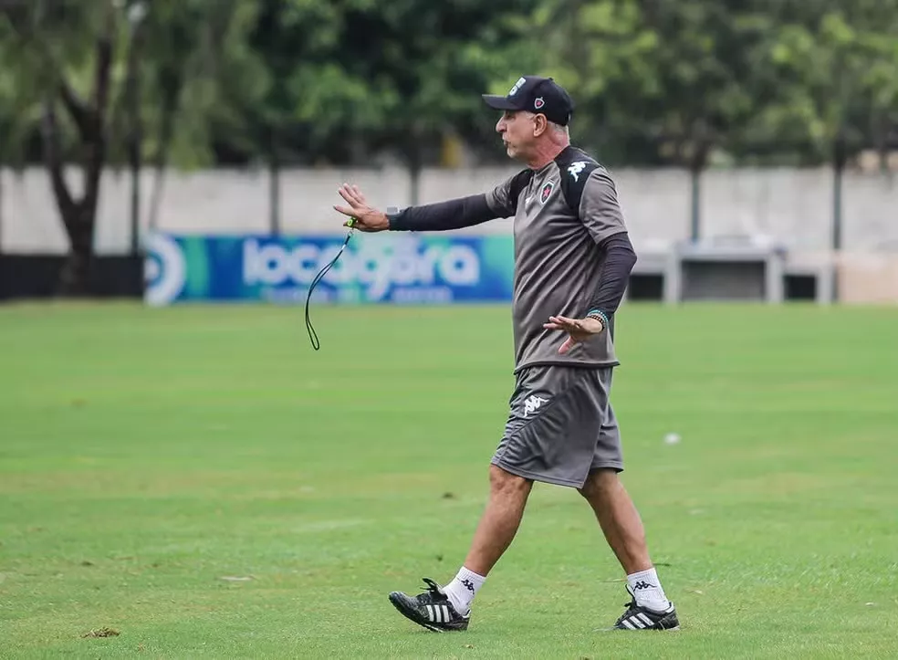 Botafogo-PB demite técnico Márcio Fernandes após maus resultados na Série C