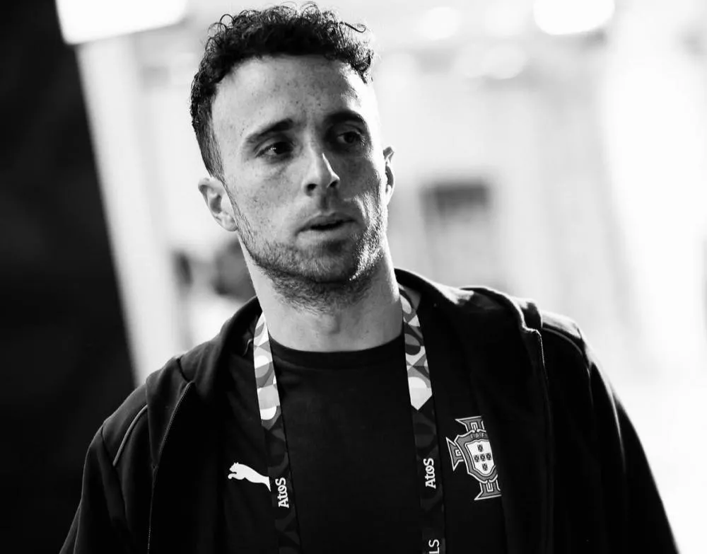 Atacante Diogo Jota, do Liverpool e da Seleção Portuguesa, e irmão morrem em acidente de carro na Espanha