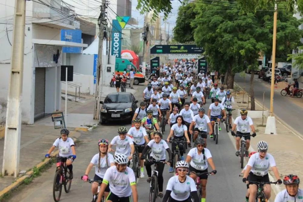 Mais de 600 ciclistas devem participar do Pedal Cooperativo, em Patos, neste sábado (5); STTRANS fará interdição de ruas em bairros da cidade