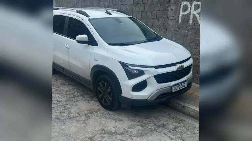Carro da Polícia Civil é tomado por assalto e encontrado abandonado horas depois em João Pessoa