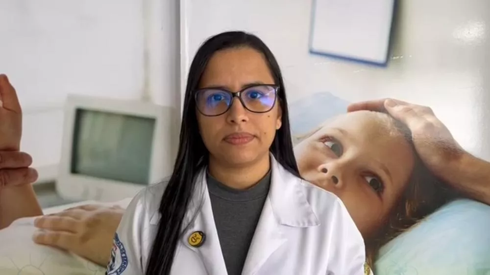 Bebê baleada pelo próprio pai em Itaporanga permanece na UTI e poderá ser extubada nos próximos dias, diz médica do Trauma de Campina Grande