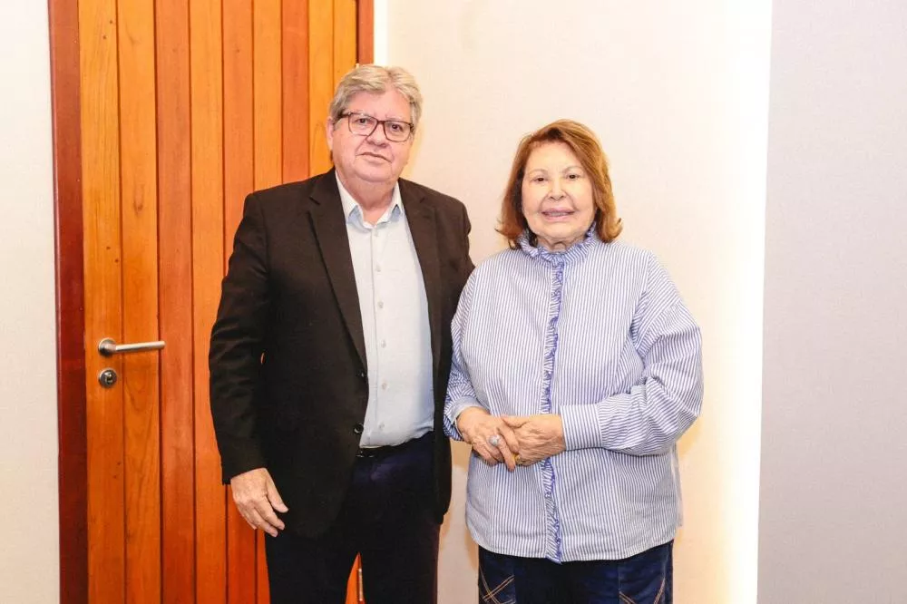 Governador sanciona lei de Francisca Motta que garante assistência integral a pessoas com epilepsia na Paraíba
