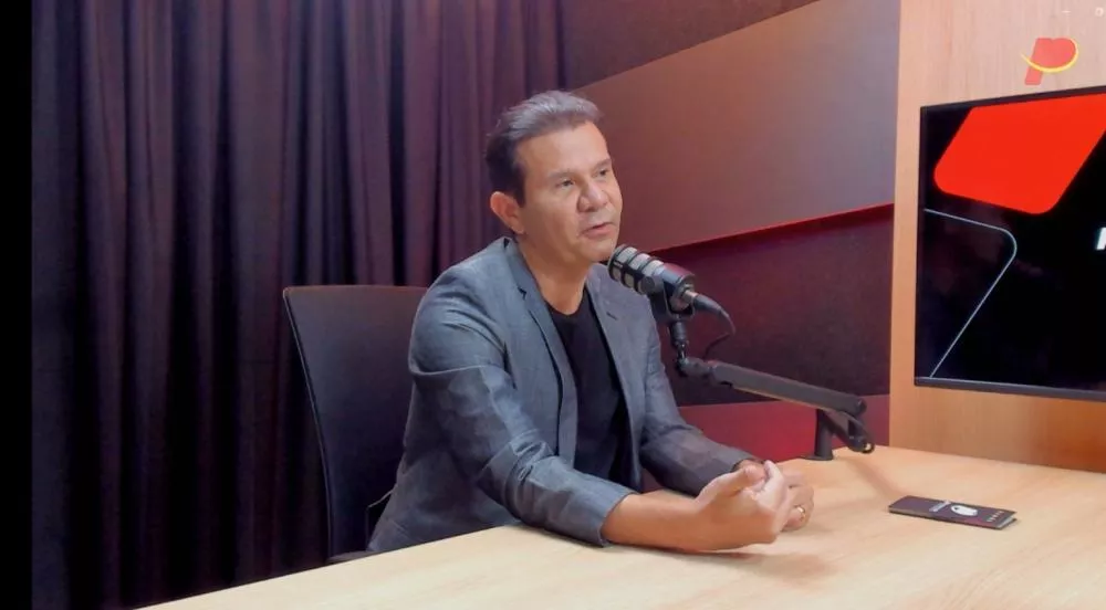 Estresse em excesso pode causar AVC e infarto, alerta Dr. Alexandre Firmino em entrevista ao Patos Online