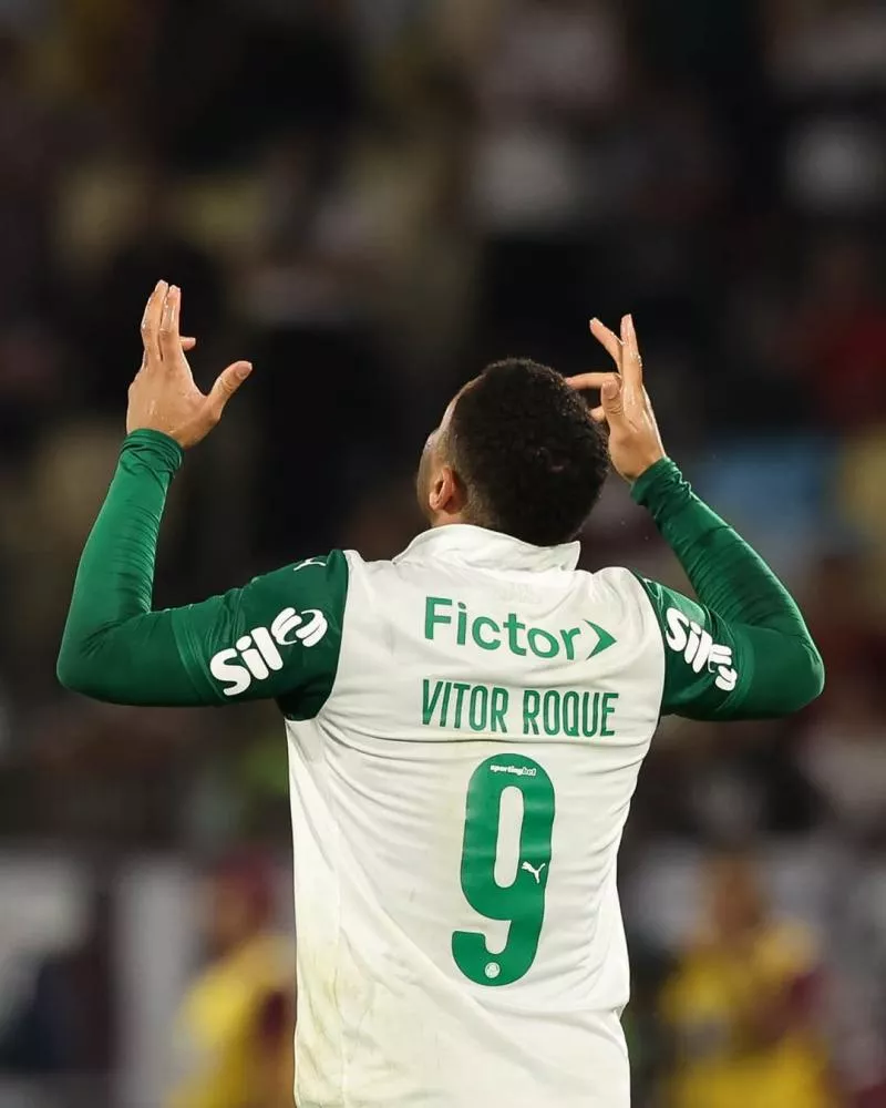 Vitor Roque decide em noite de falha dupla, Palmeiras quebra tabu no Maracanã e mantém Flu em jejum pós-Mundial